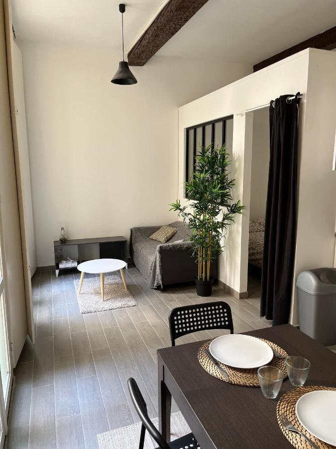 Studio Plein Coeur De Libourne Apartment Exterior photo