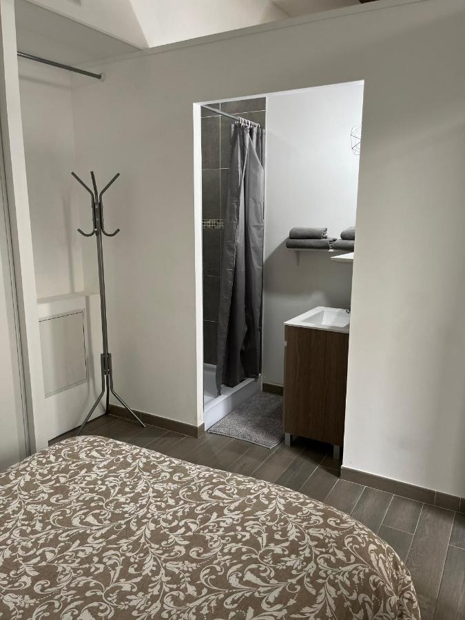 Studio Plein Coeur De Libourne Apartment Exterior photo
